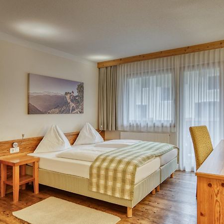 Hotel Alte Post Fieberbrunn Exteriör bild
